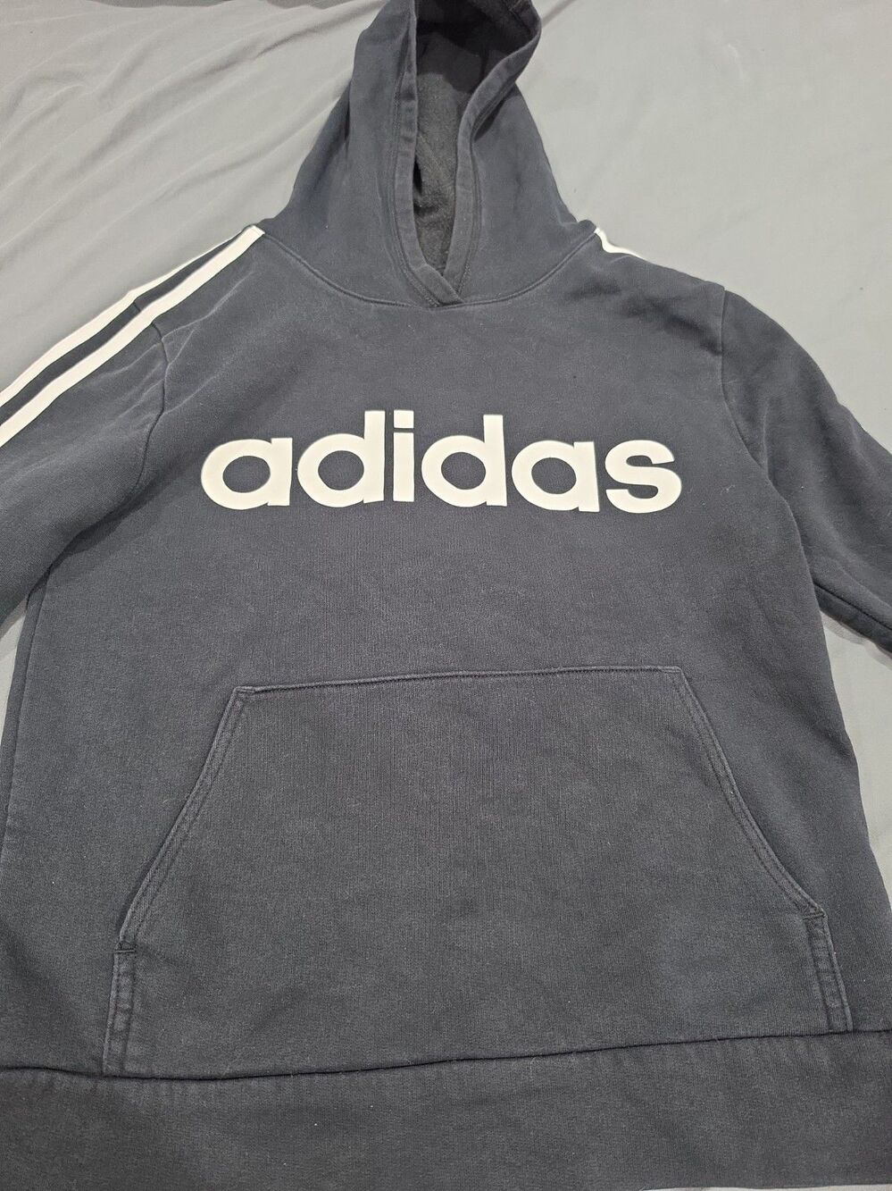 Black adidas Boys Hodddie Size M 10/12 #111
